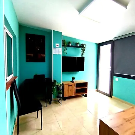 Apartment 5min To And Tren 15min Plaza Catalunya By Tren Sant Adria de Besos
